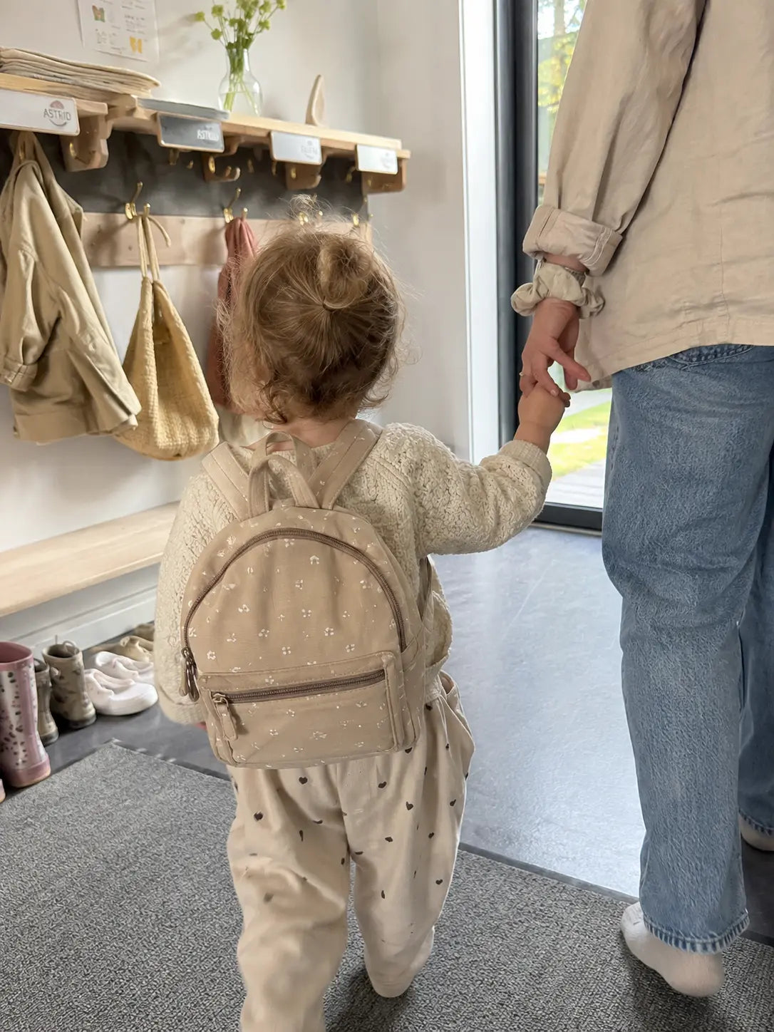 Förskolestart med Montessori: så förbereder du ditt barn för en trygg start