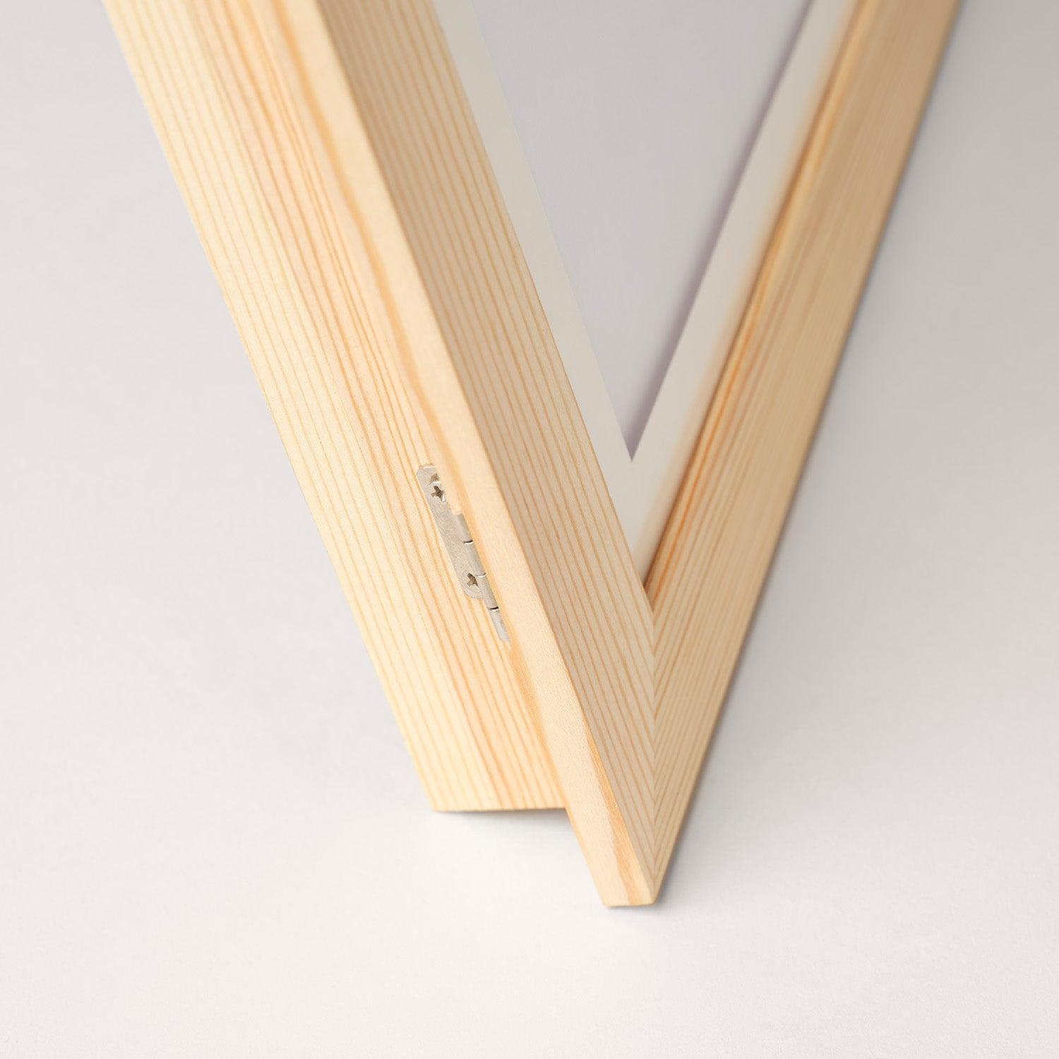 Toddlers Wooden Frame - puukehys massiivimännystä tai tammesta