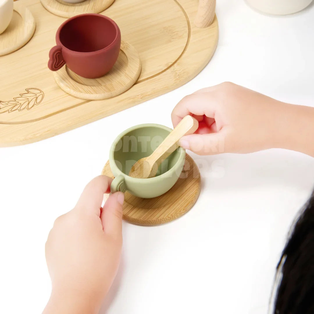 Toddlers Tea Set – Leikkisiä teehetkiä