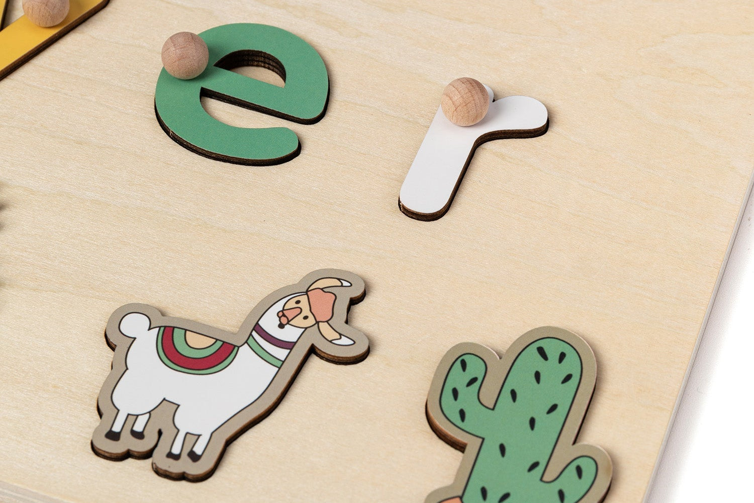 Toddlers Name Puzzle – Yksilöllinen puinen palapeli